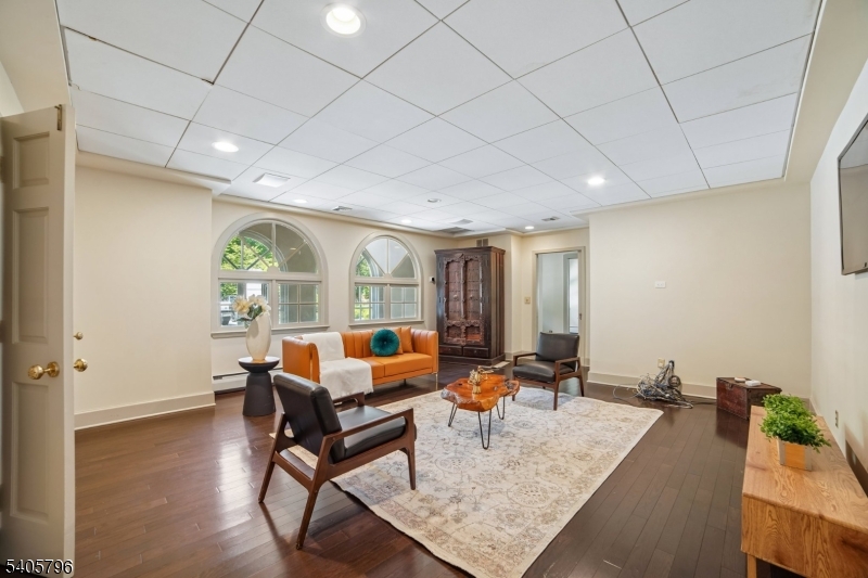 Llewellyn Park - Residential