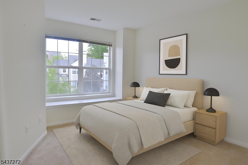 Oak Ridge - Residential Lease