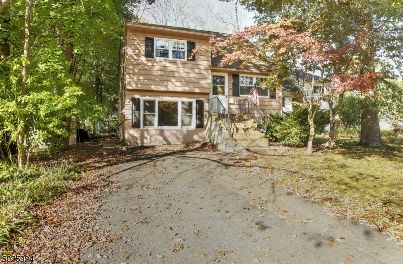 Lake Hiawatha - Residential
