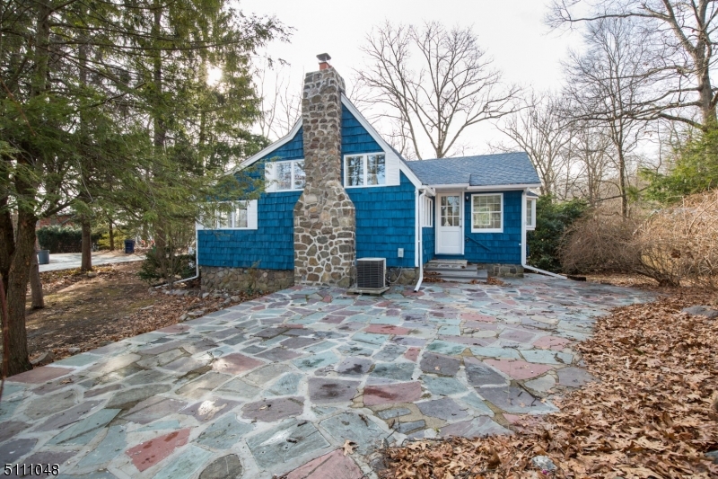 GREENWOOD LAKE - Residential