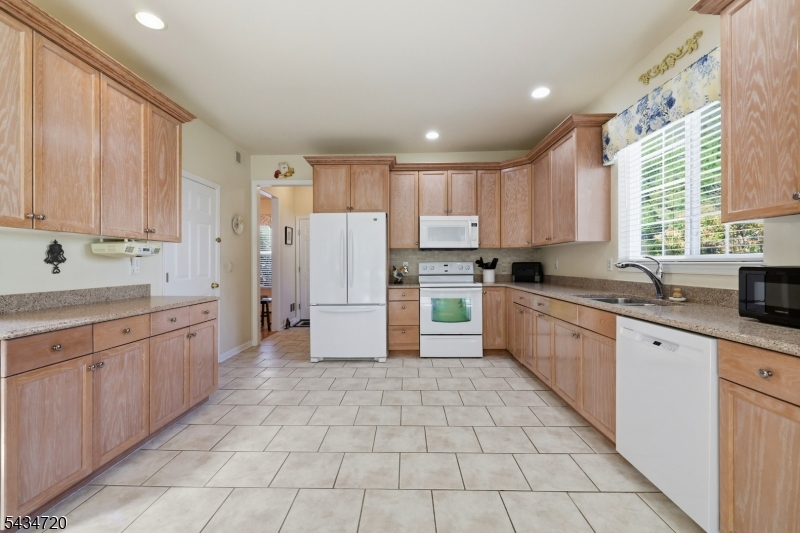 Panther  Valley - Residential