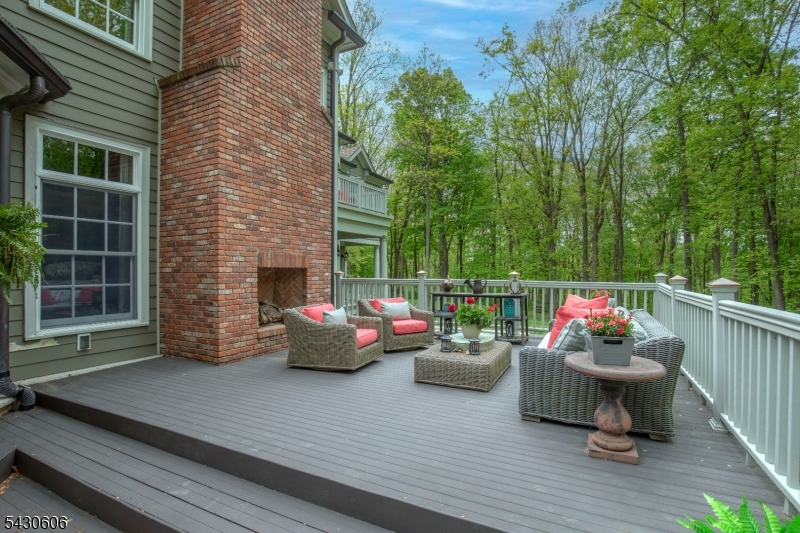 Estate Location - Residential
