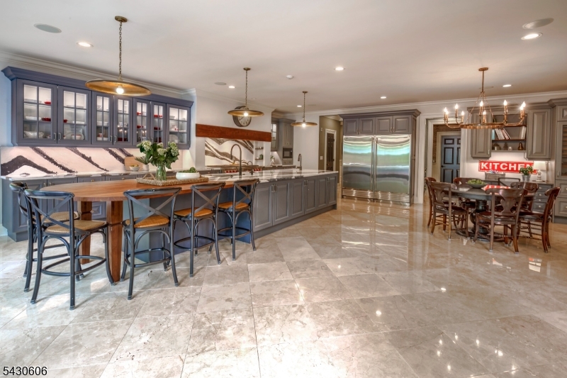 Estate Location - Residential
