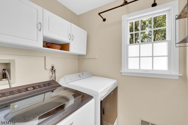 Kings Crossing - Residential