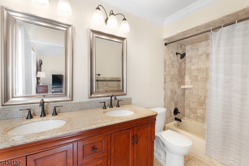 Kings Crossing - Residential