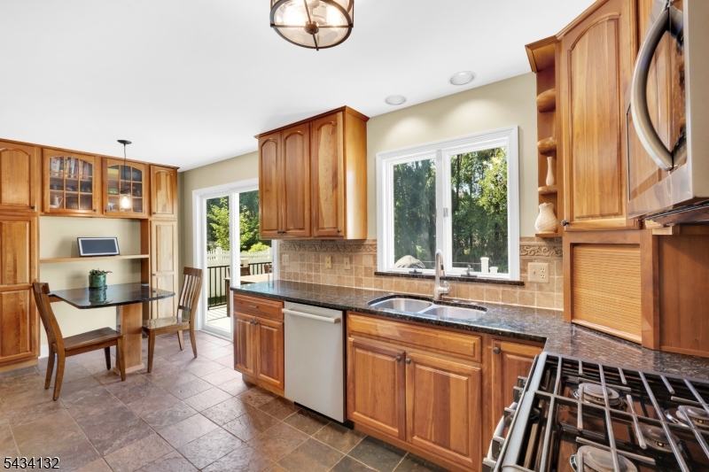 Kings Crossing - Residential