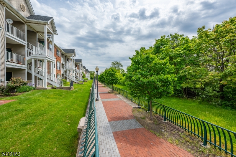West Bergen Society Hill - Residential