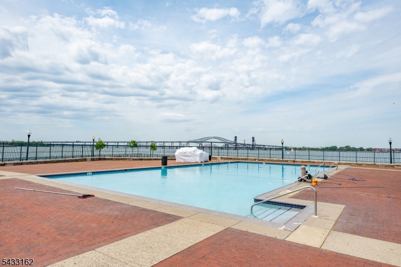West Bergen Society Hill - Residential