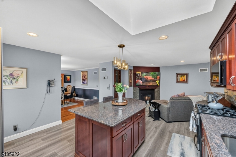 Peach Hill - Residential