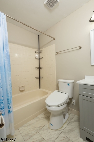 Bridle Club of Brigewater - Residential