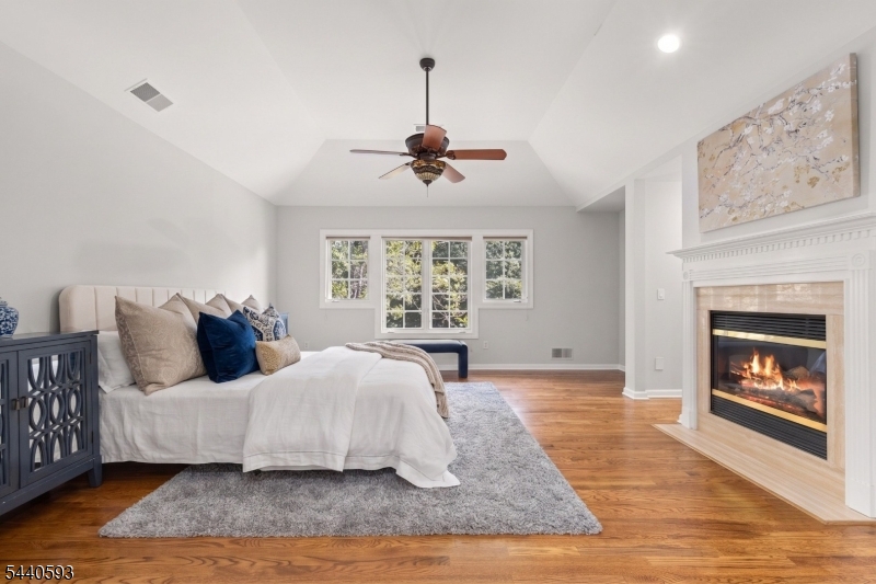 Fox Hollow - Residential