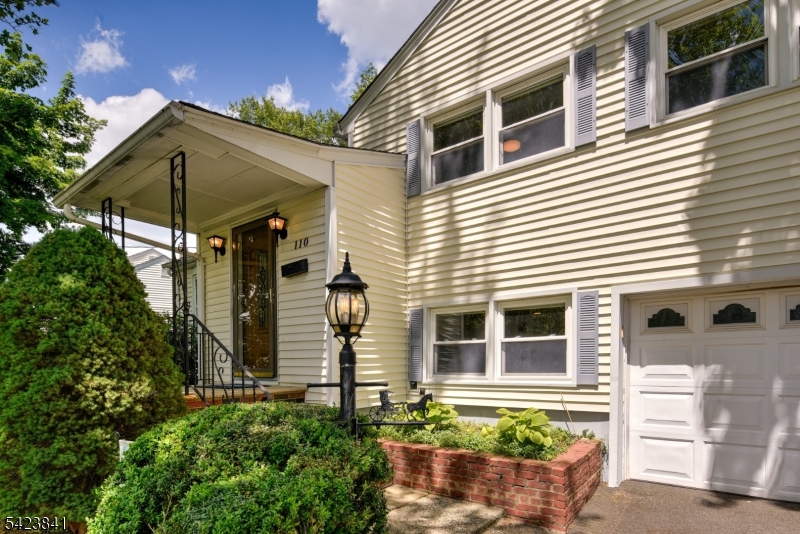 Murray Hill - Residential
