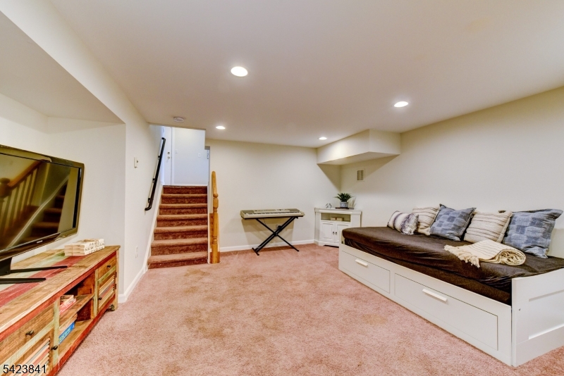 Murray Hill - Residential