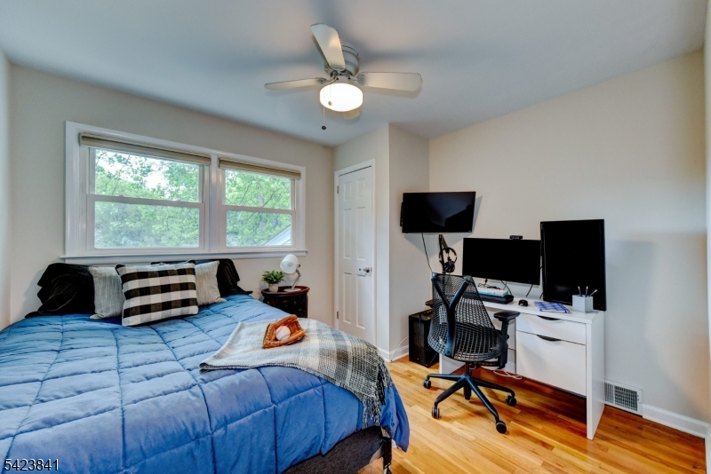 Murray Hill - Residential