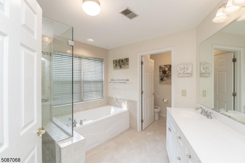 WHIPPANY - Residential