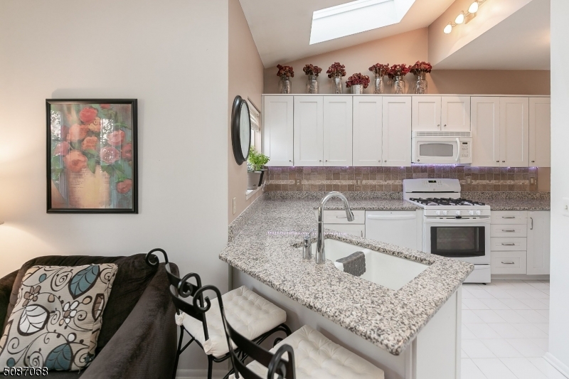 WHIPPANY - Residential