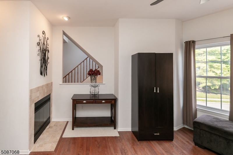 WHIPPANY - Residential