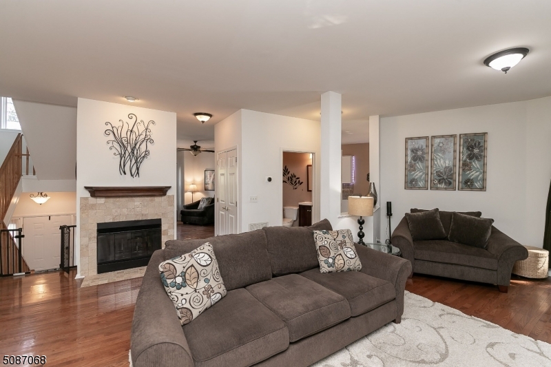 WHIPPANY - Residential