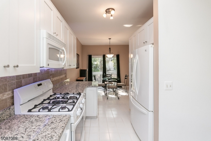 WHIPPANY - Residential