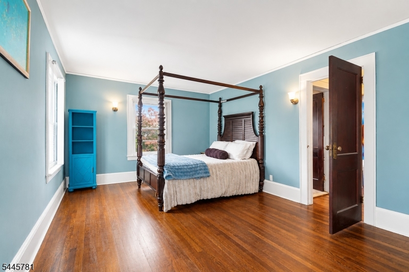 Forest Hill - Residential