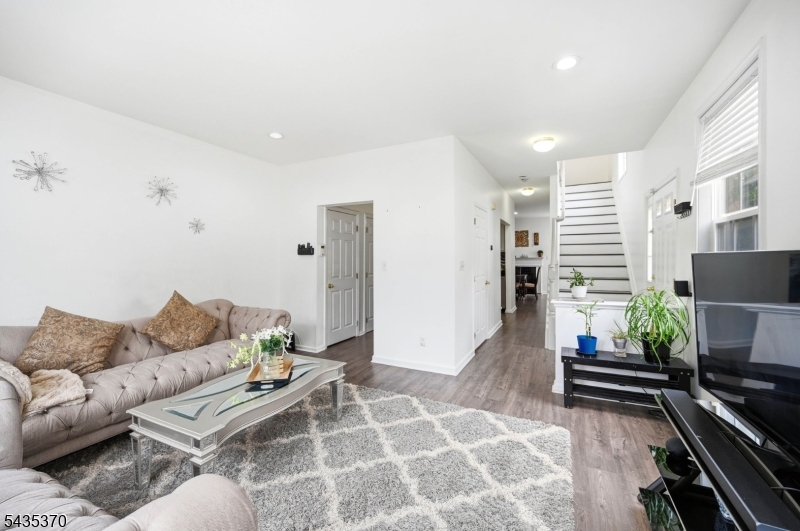 Cambridge Heights - Residential Lease