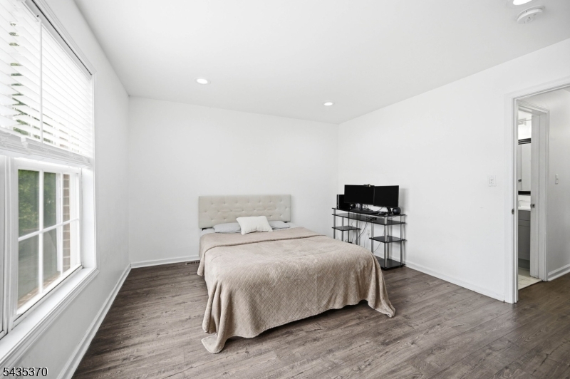 Cambridge Heights - Residential Lease