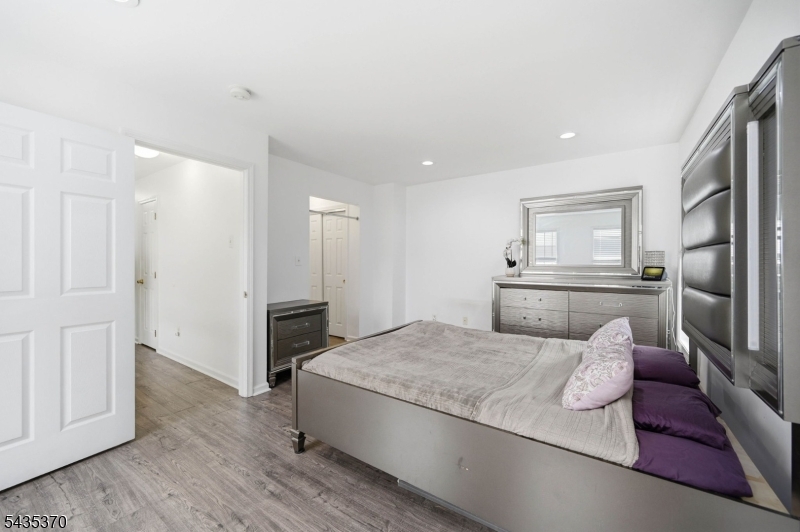Cambridge Heights - Residential Lease