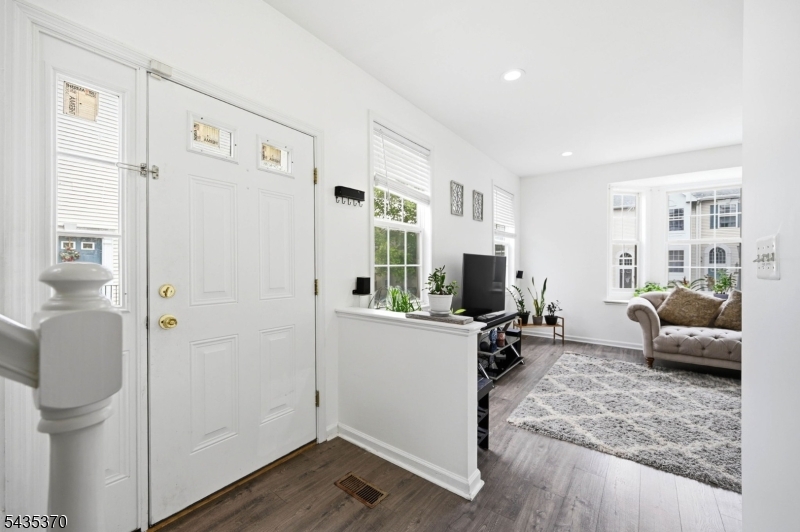 Cambridge Heights - Residential Lease