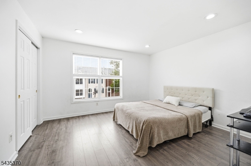 Cambridge Heights - Residential Lease