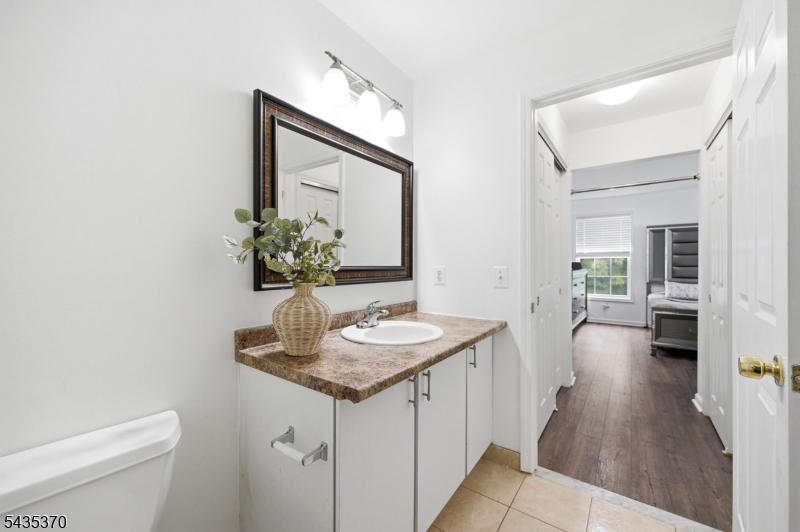 Cambridge Heights - Residential Lease