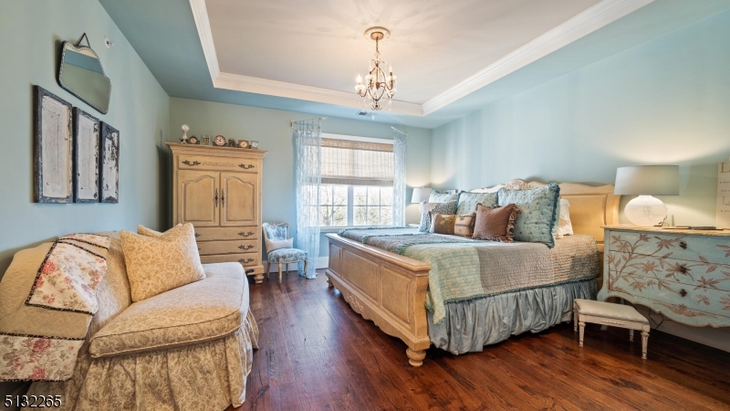 SOMERSET RUN - Residential
