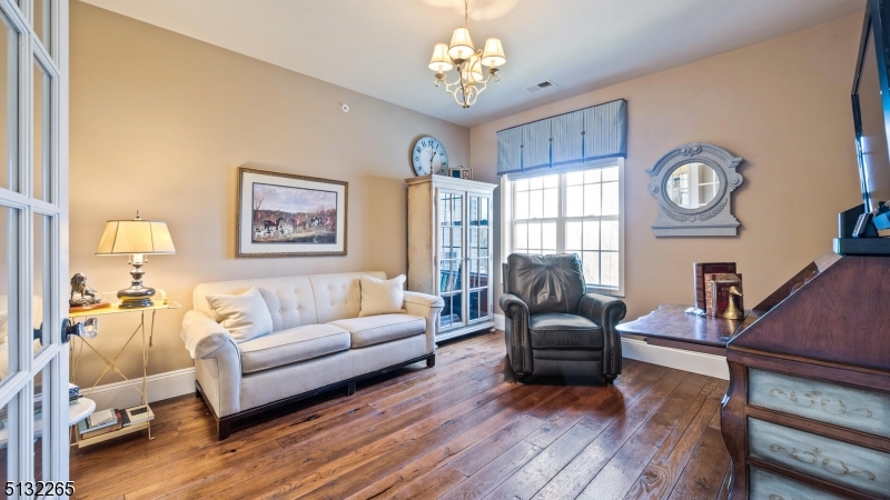 SOMERSET RUN - Residential