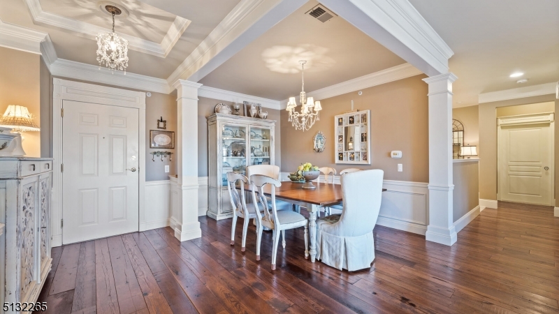 SOMERSET RUN - Residential