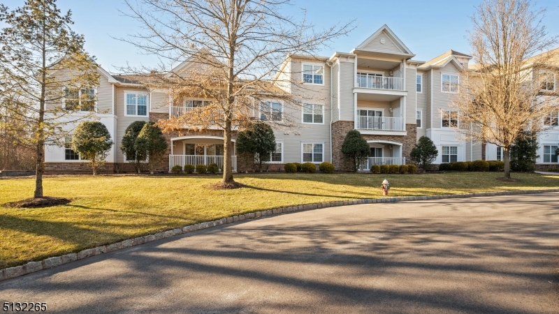 SOMERSET RUN - Residential
