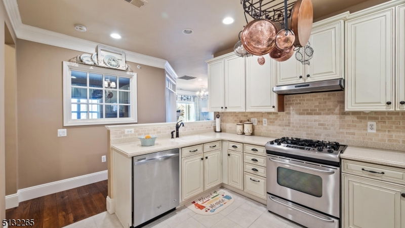 SOMERSET RUN - Residential
