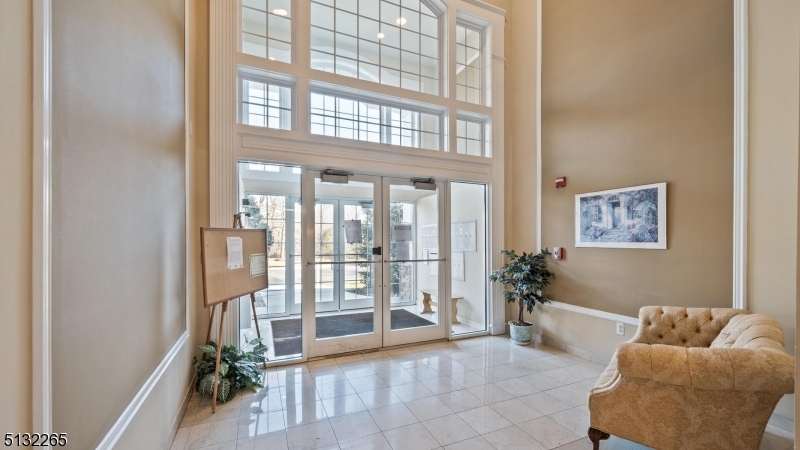 SOMERSET RUN - Residential