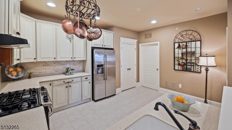 SOMERSET RUN - Residential