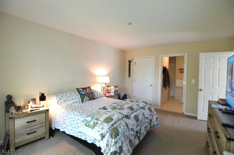Spring Ridge - Residential Lease