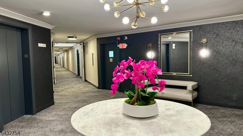 Claridge House 1 - Residential