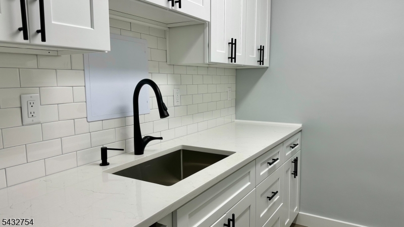 Claridge House 1 - Residential