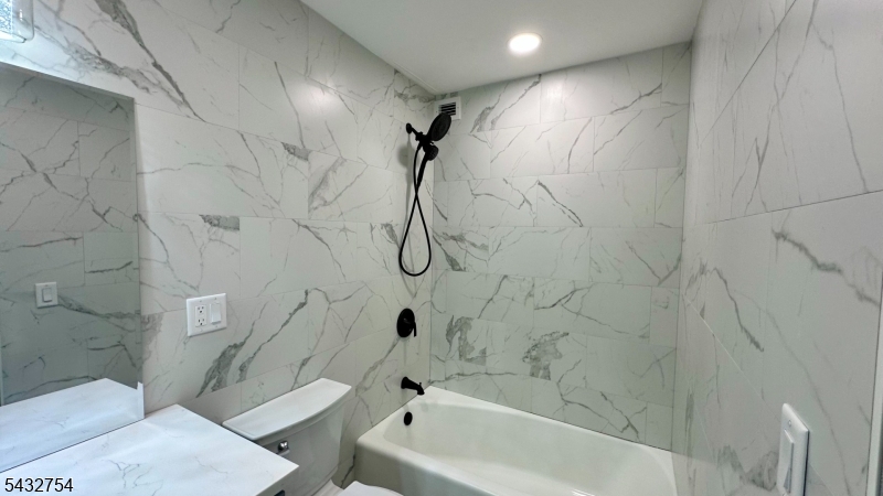 Claridge House 1 - Residential