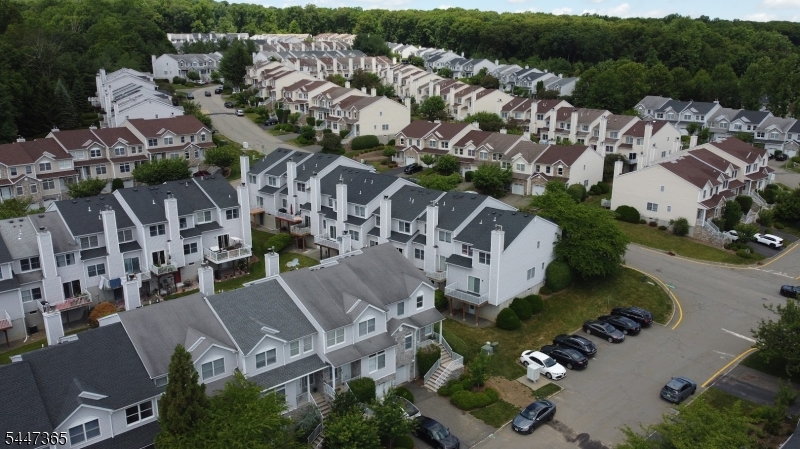 Glenmont Commons - Residential