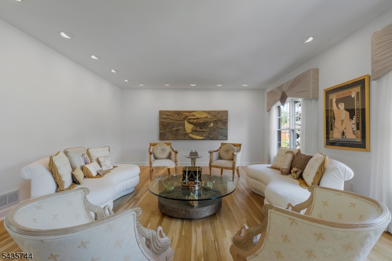 Stoney Hill - Residential
