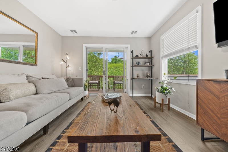 Pinebrook Village Community - Residential