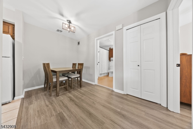Pinebrook Village Community - Residential