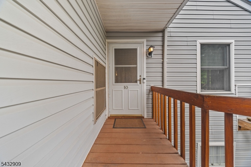 Pinebrook Village Community - Residential