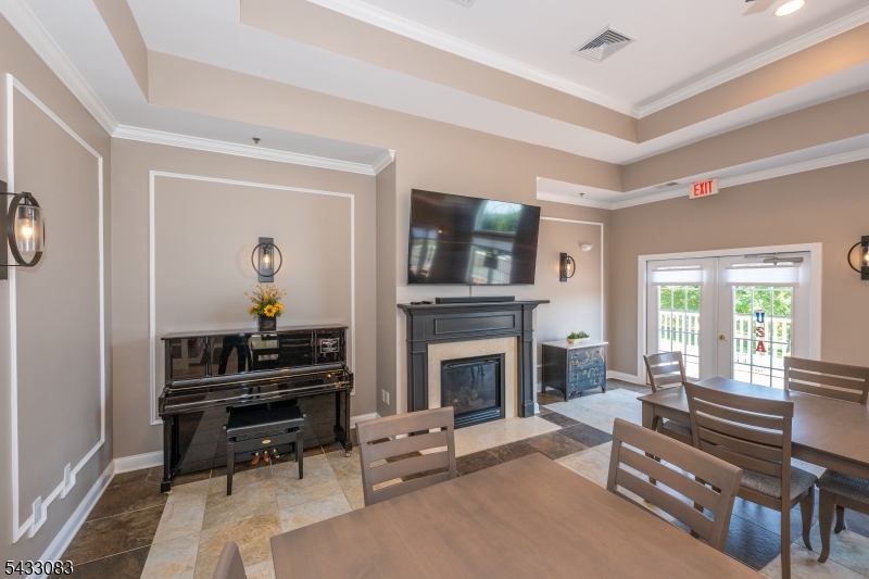 HORIZONS AT MT ARLINGTON - Residential