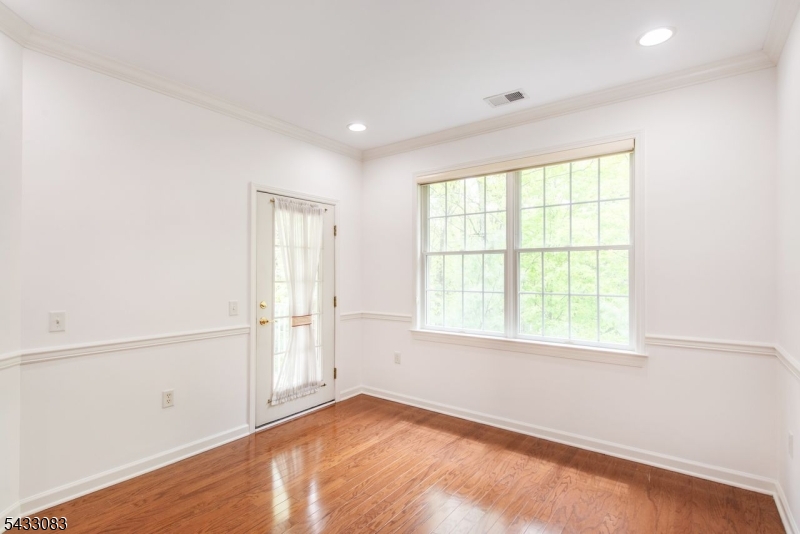 HORIZONS AT MT ARLINGTON - Residential