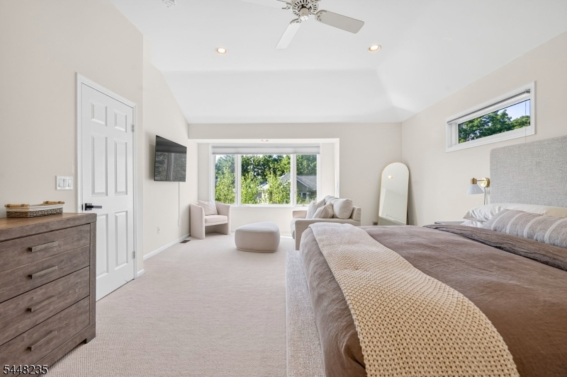 Crystal Woods - Residential