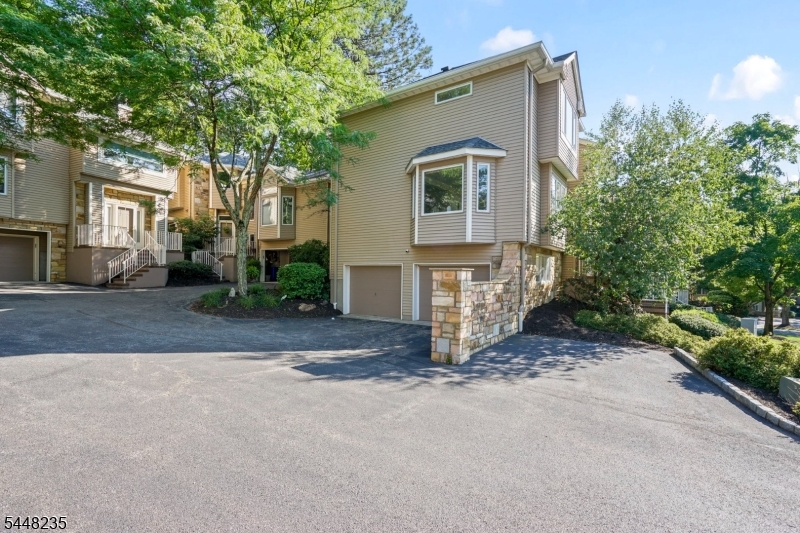 Crystal Woods - Residential